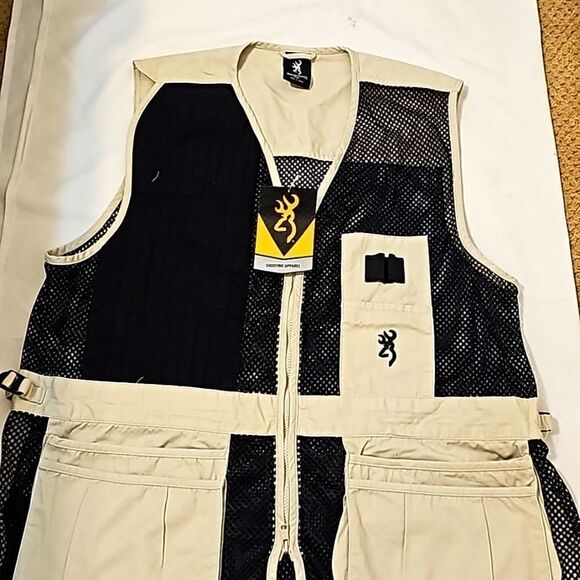 Browning Hunting Vest 2xl - Picture 1 of 9